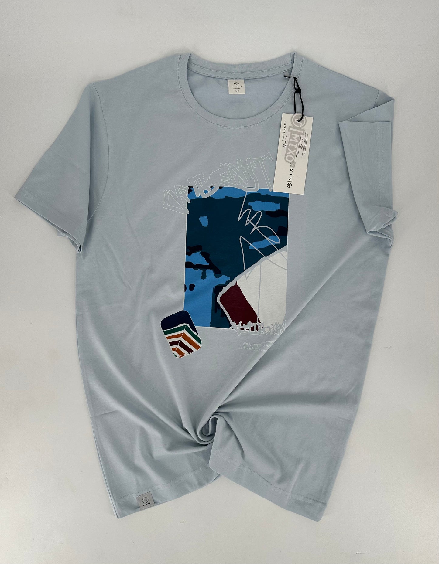 Mixo Graphic Tee