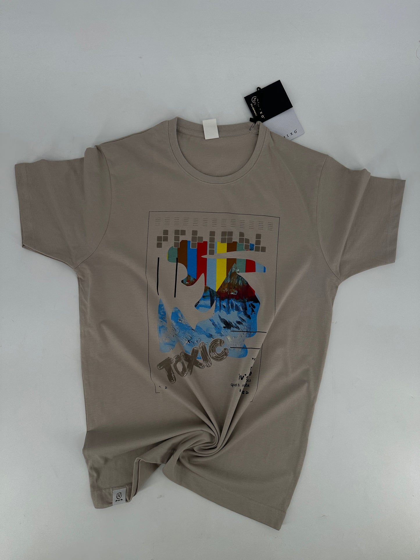 Mixo Graphic Tees